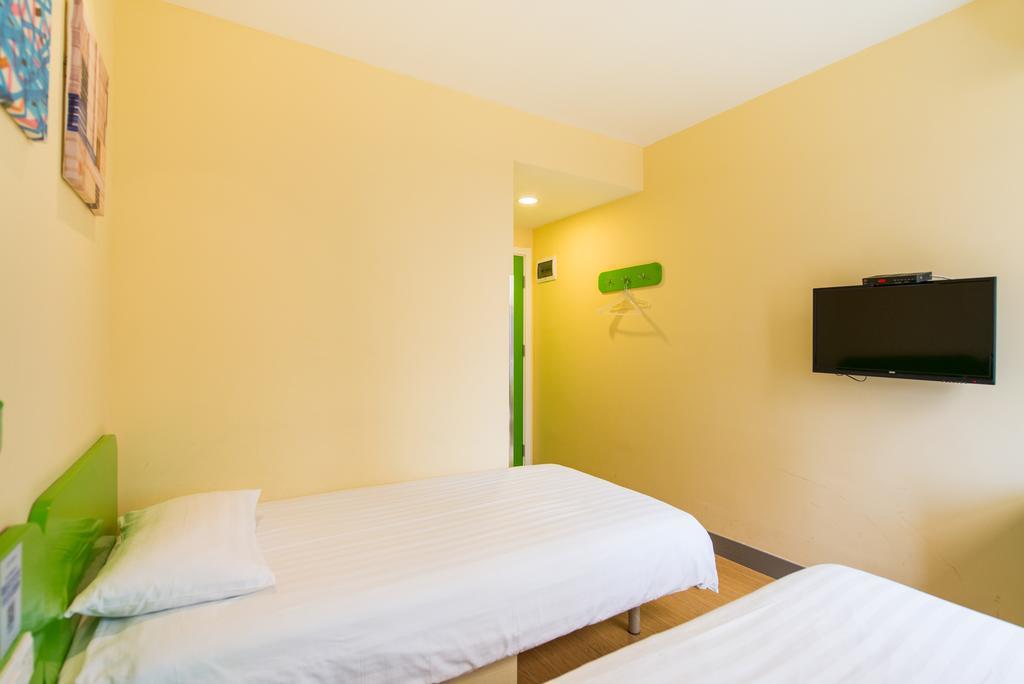 Hi Inn Ningbo Tianyi Square Branch الغرفة الصورة
